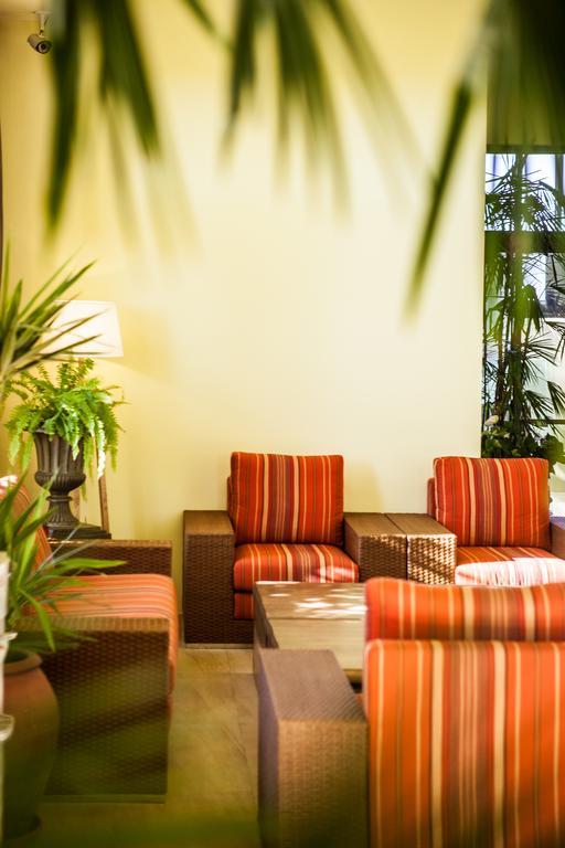 Oasis Hotel Magong Exterior photo