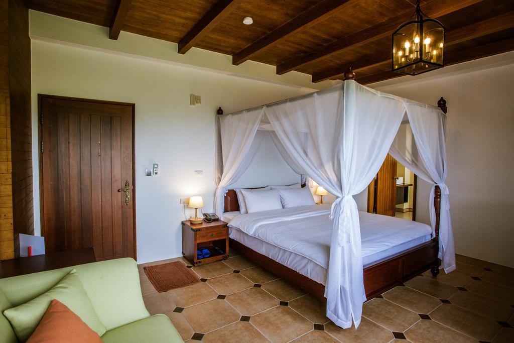 Oasis Hotel Magong Exterior photo